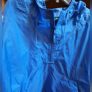 Womens nylon 3/4 zip jacket